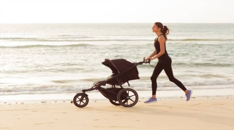 13 Best Beach Stroller that Looks Perfect on Sand
