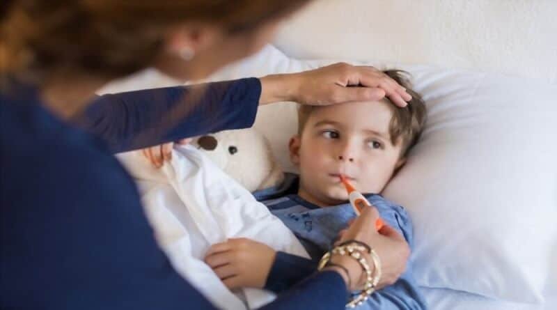 8 Essential Tips for Co-Parenting a Sick Child