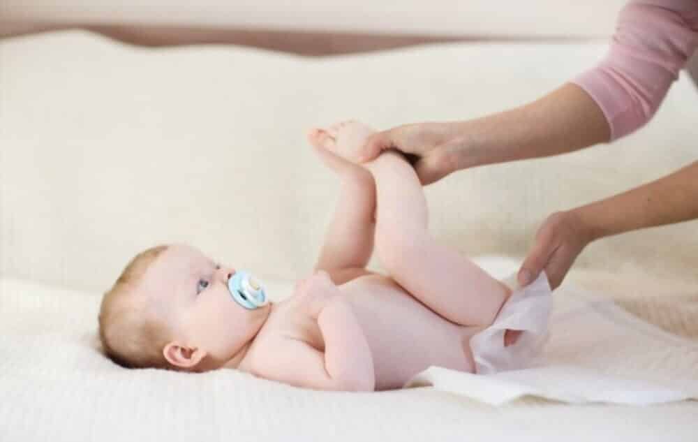 How To Change A Diaper For Your Baby?