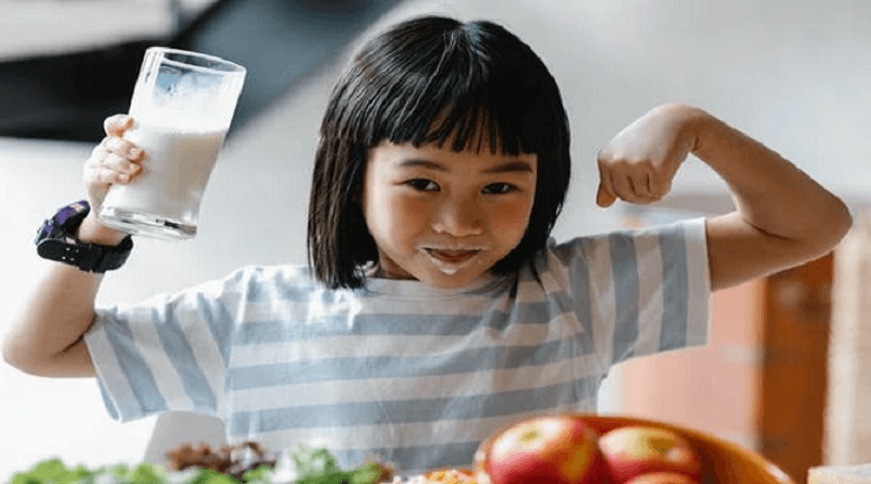 How to Train Your Kids to Eat Healthy Food?