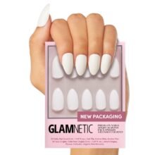 Opaque White Short Almond Nails Reusable